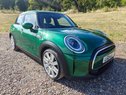 Mini Hatch 1.5 Cooper Exclusive Steptronic Euro 6 (s/s) 5dr