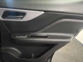 Jaguar F-Pace 2.0 F-PACE R-Sport AWD D Auto 4WD 5dr 28