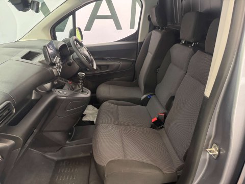 Vauxhall Combo 1.5 Combo 2300 Pro Turbo D 5dr 19