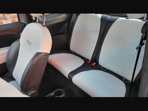 Fiat 500 DOLCEVITA MHEV 27