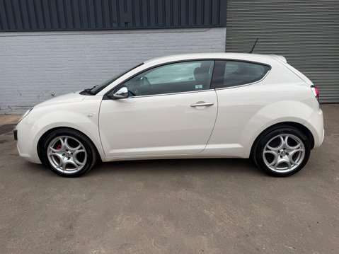 Alfa Romeo Mito 1.4 TB MultiAir Distinctive Euro 5 (s/s) 3dr 5