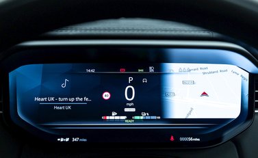 Land Rover Range Rover Sport P440e Dynamic SE 17