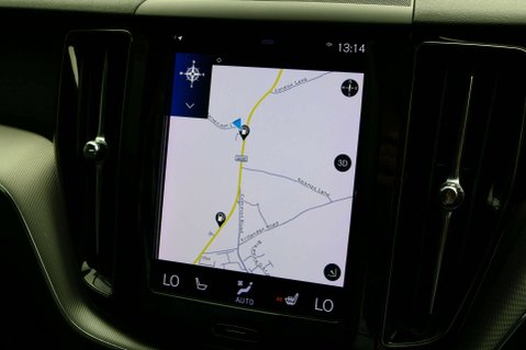 Volvo XC60 2.0 XC60 R-Design B5 MHEV AWD Auto 4WD 5dr 24