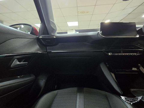 Peugeot 208 1.2 PureTech Allure Premium Hatchback 5dr Petrol Manual Euro 6 (s/s) (100 p 48