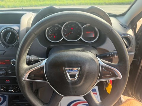 Dacia Duster 1.6 SCe Ambiance SUV 5dr Petrol Manual Euro 6 (s/s) (115 ps) 11