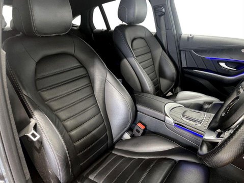 Mercedes-Benz GLC 2.0 GLC300d AMG Line (Premium) Coupe 5dr Diesel G-Tronic+ 4MATIC Euro 6 (s/ 11