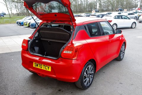 Suzuki Swift SZ-L DUALJET MHEV 32