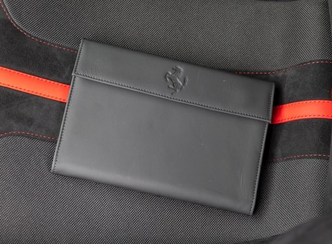 Ferrari 488 Pista 39