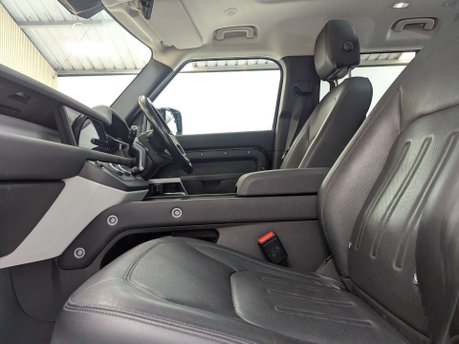 Land Rover Defender 3.0 Defender XS Edition MHEV Auto 4WD 5dr 35