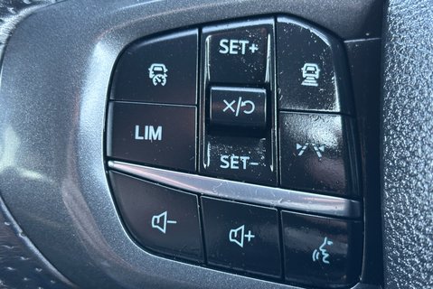 Ford Ranger 3.0 T Raptor Ecoboost - Electric Roller Shutter 23