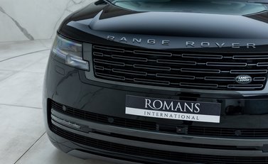 Land Rover Range Rover P460e Autobiography LWB 31