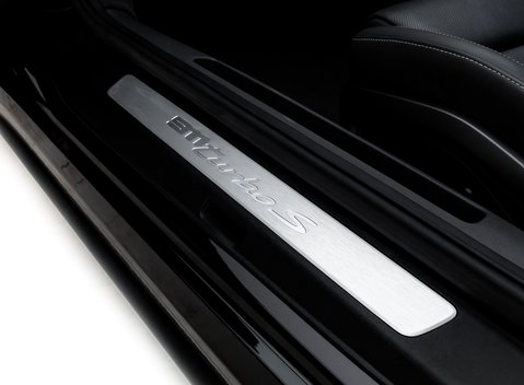 Porsche 911 Turbo S (992) 27