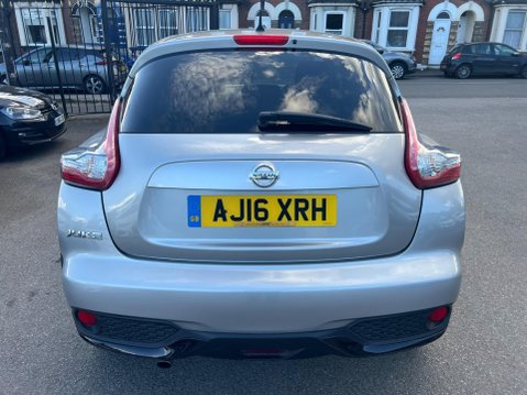 Nissan Juke 1.2 DIG-T N-Connecta Euro 6 (s/s) 5dr 5