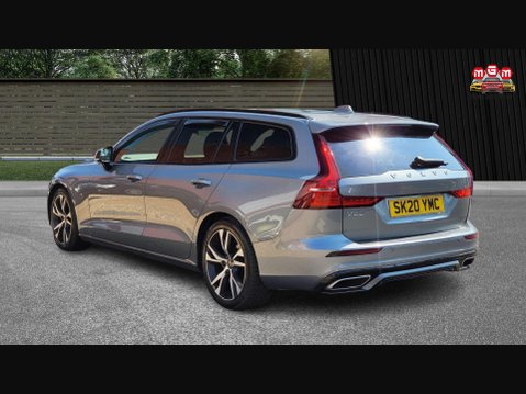 Volvo V60 T4 R-DESIGN PLUS 3