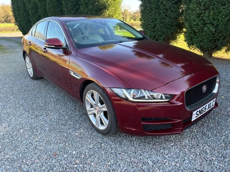 Jaguar XE 2.0 XE Portfolio i Auto 4dr
