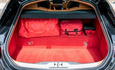 Ferrari GTC4 Lusso 17