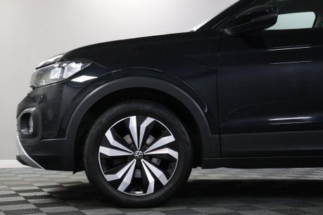 Volkswagen T-Cross SE TSI 27