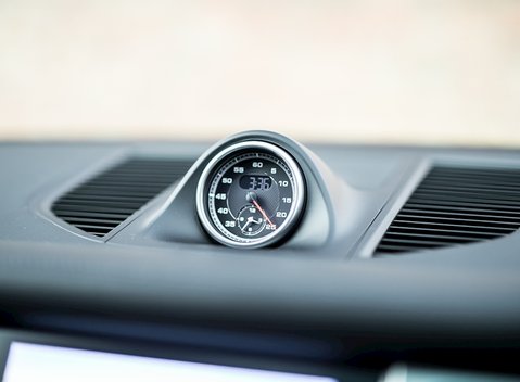 Porsche Macan GTS 23