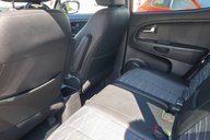 Kia Venga 3 1.6 AUTOMATIC WITH ONLY 45000 MILES WITH 9 MAIN DEALER SERVICES!SAT NAV!  18