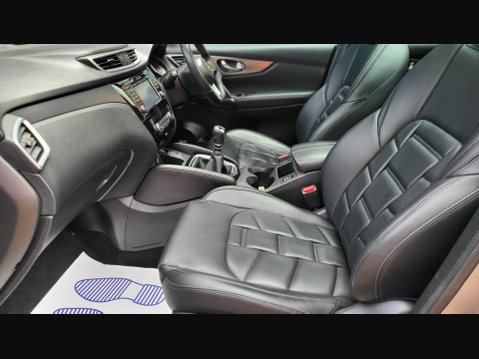 Nissan Qashqai TEKNA PLUS DIG-T 27