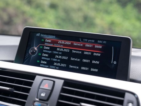 BMW 4 Series 3.0 435i M Sport Auto 2dr 16