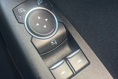 Ford Fiesta Base 85 ps Tdci Car Derived Panel Van - Air Con & Sat Nav 31