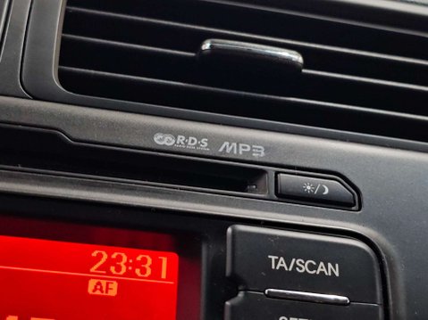 Kia Rio 1.4 3 3dr 67