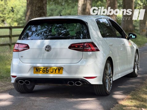 Volkswagen Golf 2.0 Golf R DSG 4WD 5dr 14