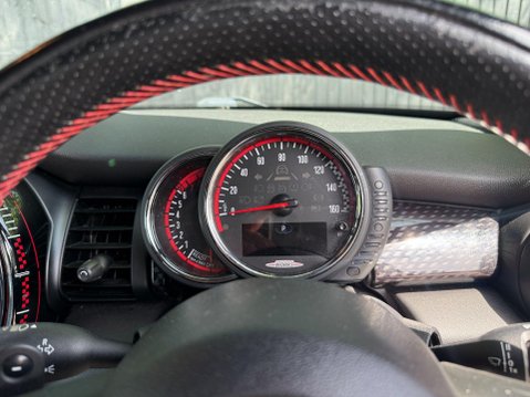 Mini Hatch JOHN COOPER WORKS 25