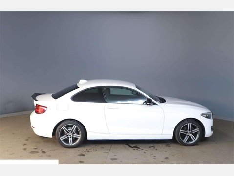 BMW 2 Series 1.5 218i Sport Euro 6 (s/s) 2dr 19