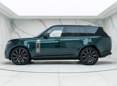 Land Rover Range Rover P530 SV 2