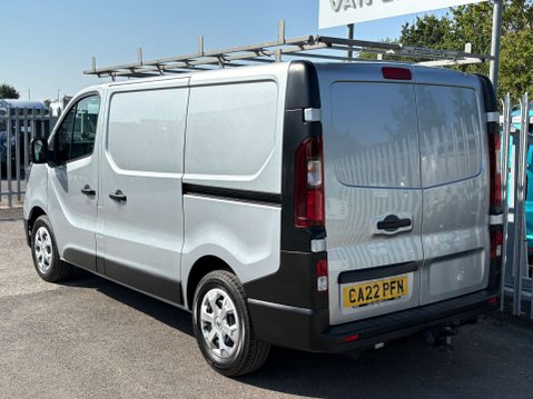 Renault Trafic 2.0 dCi Blue SL28 Business Panel Van 5dr Diesel Manual L1 H1 Euro 6 (s/s) ( 13