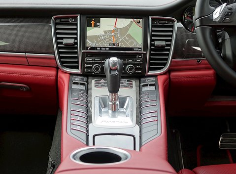Porsche Panamera Turbo S 17