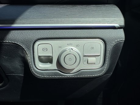 Mercedes-Benz GLE GLE 400e 4Matic AMG Line Petrol Hybrid PHEV 31KWH 360CAM/MEMORY SEATS/VAT Q 21