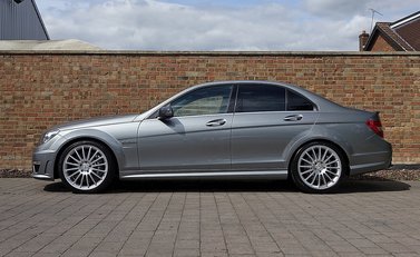 Mercedes-Benz C Class AMG 27