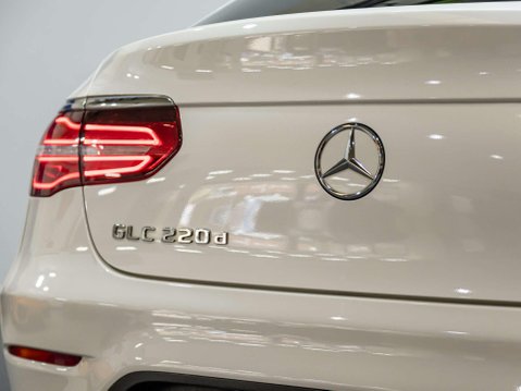 Mercedes-Benz GLC 2.1 GLC220d AMG Line (Premium Plus) Coupe 5dr Diesel G-Tronic 4MATIC Euro 6 77