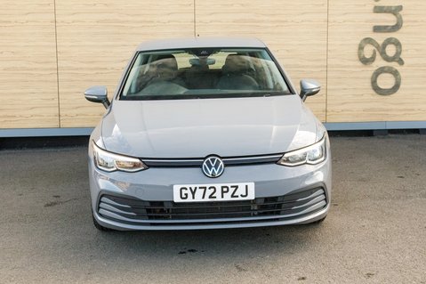 Volkswagen Golf LIFE TSI 5