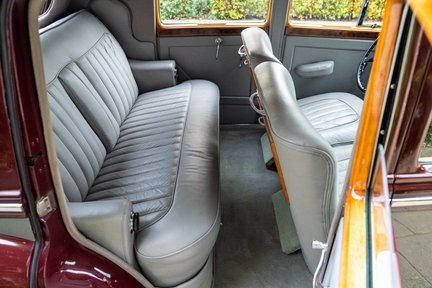 Bentley R Type Standard Steel Saloon 24