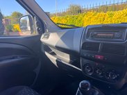 Vauxhall Combo 1.6 Combo 2000 CDTi S/S 25