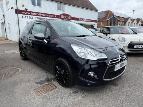 DS DS 3 PURETECH DSTYLE NAV S/S 4