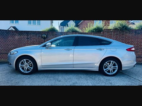 Ford Mondeo 2.0 TDCi Titanium Hatchback 5dr Diesel Powershift Euro 6 (s/s) (180 ps) 7