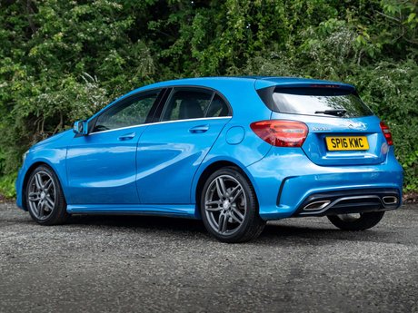 Mercedes-Benz A Class 2.1 A 220 D AMG Line Auto 5dr 6