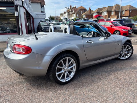 Mazda MX-5 2.0 I ROADSTER SPORT TECH 2