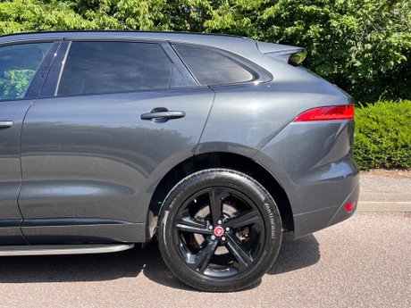 Jaguar F-Pace 2.0 D180 R-Sport Auto AWD Euro 6 (s/s) 5dr 10