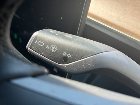 Tesla Model Y SUV 5dr Electric Auto RWD (346 ps) 16