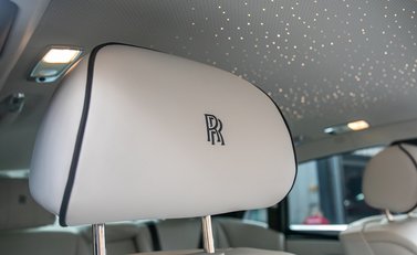 Rolls-Royce Ghost Saloon Ii 4dr Auto 25