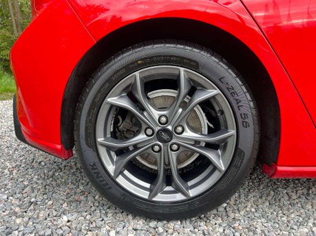 Ford Focus 1.5 Focus ST-Line TDCi 5dr 10
