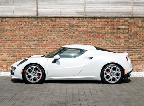 Alfa Romeo 4C 2