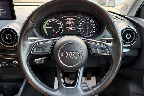 Audi A3 SPORTBACK E-TRON - APPLE CARPLAY -£20 ROAD TAX 33