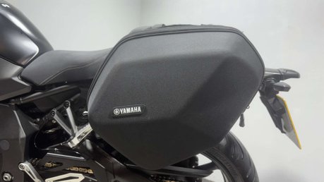 Yamaha MT-10 1000 Hyper-naked Mt 35k serviced extras new battery and MOT 20